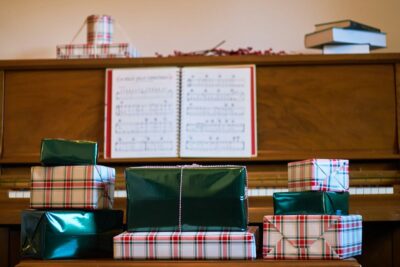 scuola-reggio-emilia-cancella-riferimenti-gesu-canti-natale-recita-lega