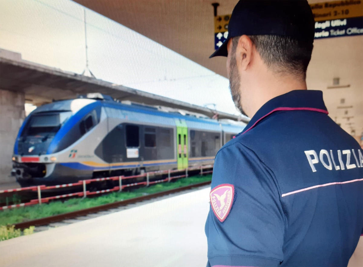 uccide nonne martellate