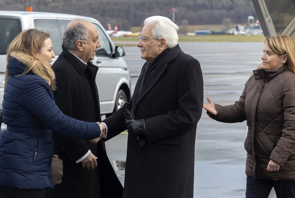 https://static.open.online/wp-content/uploads/2026/01/Mattarella-Svizzera.jpeg