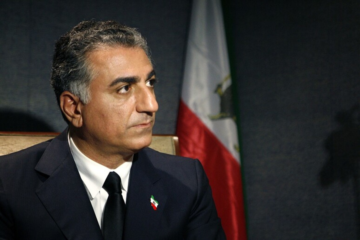 https://static.open.online/wp-content/uploads/2026/01/Reza-Pahlavi-iran-figlio-scia.jpg