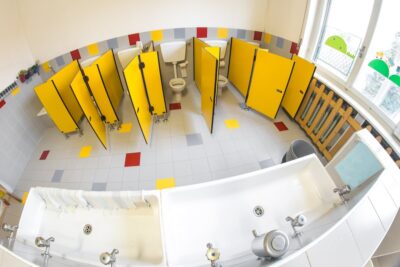 bagni-scuola-rotti-occupazione-mamme
