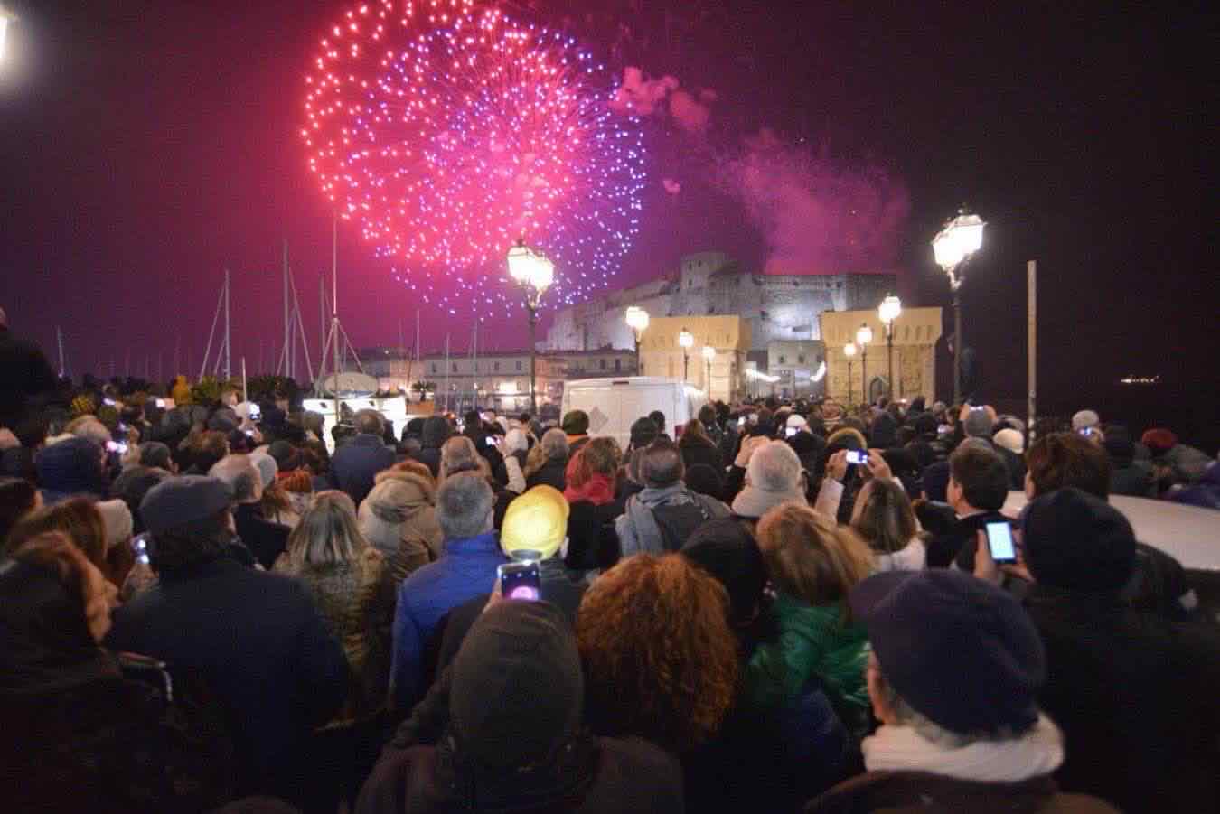 Andrea Buzzi capodanno Napoli