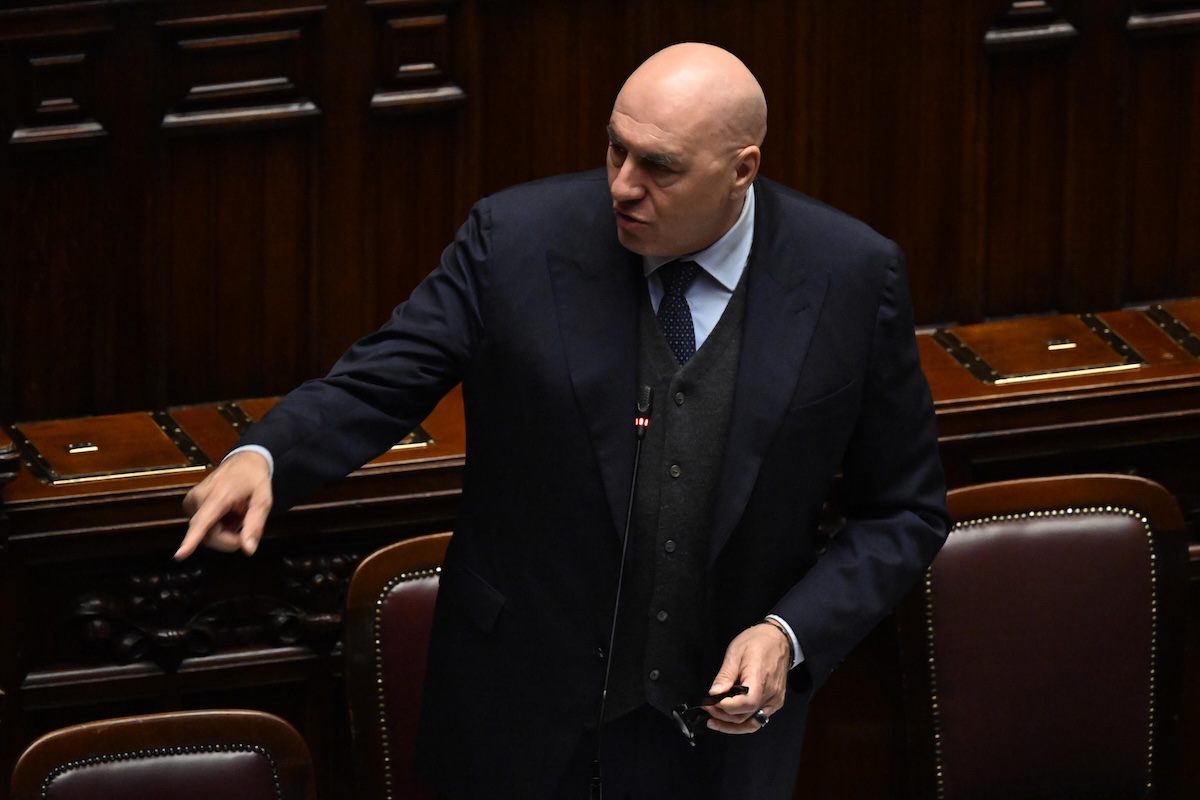 guido crosetto ucraina sostegno decreto