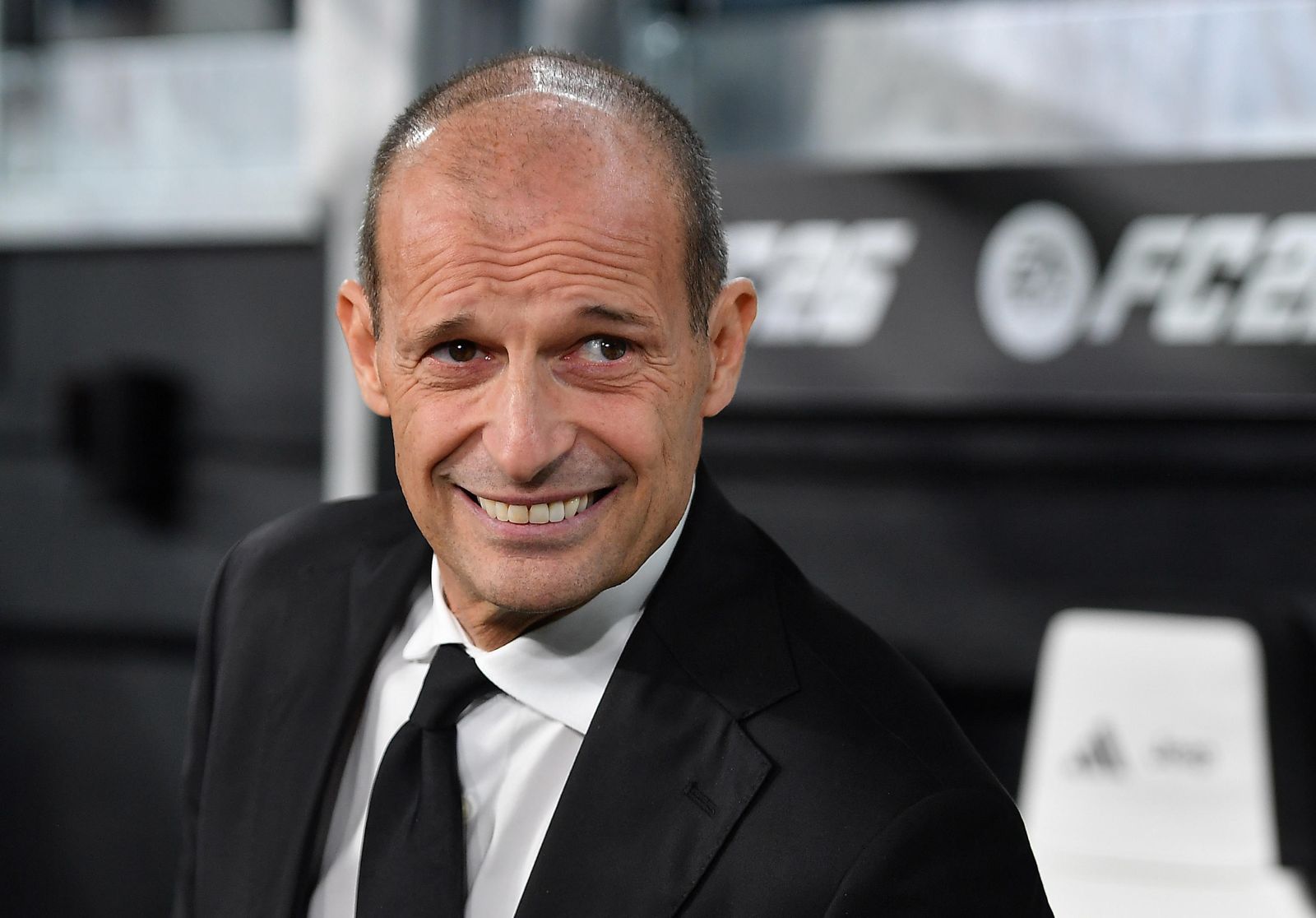 max-allegri-milan-juve-immobiliari