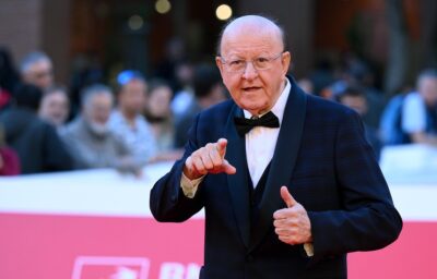 massimo-boldi-tedoforo-rimosso-lista