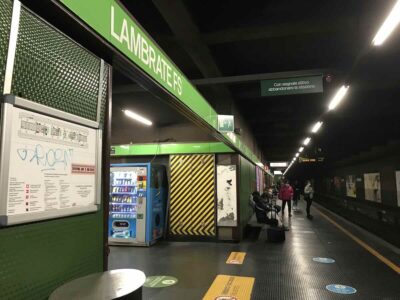 metro lambrate aggressione milano