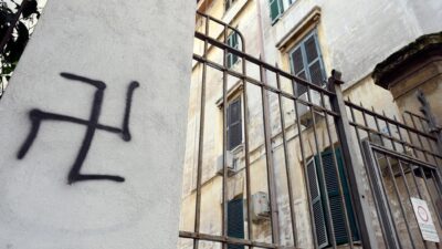 svastiche testaccio roma