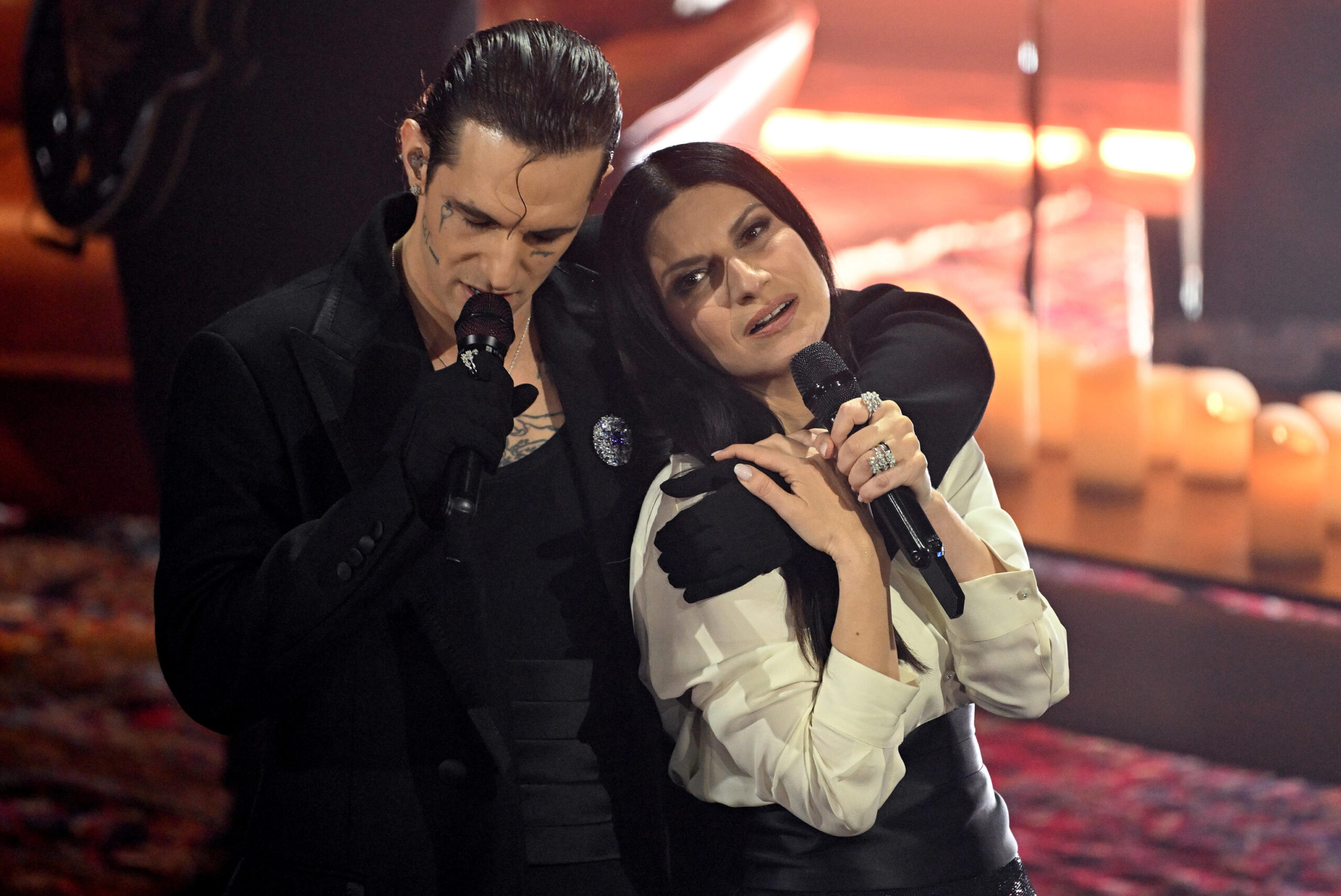 achille-lauro-laura-pausini-sanremo