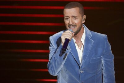 festival-sanremo-2026-genitali-replica-chiavi-perse