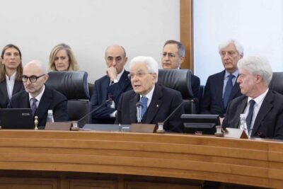 Sergio Mattarella presiede il Csm