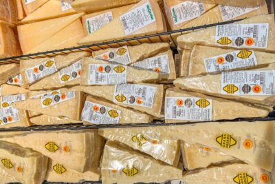 fetta-parmigiano-supermercato