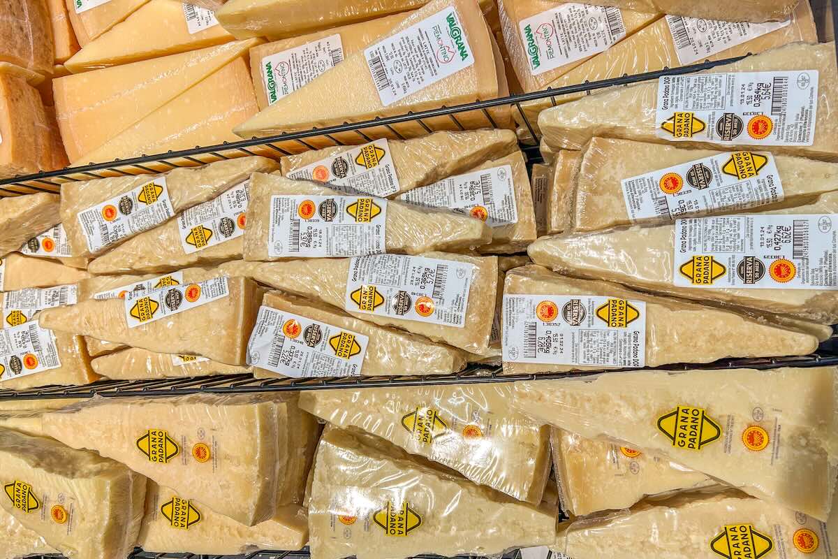 fetta-parmigiano-supermercato