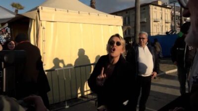 Francesca Pascale insulti Viareggio