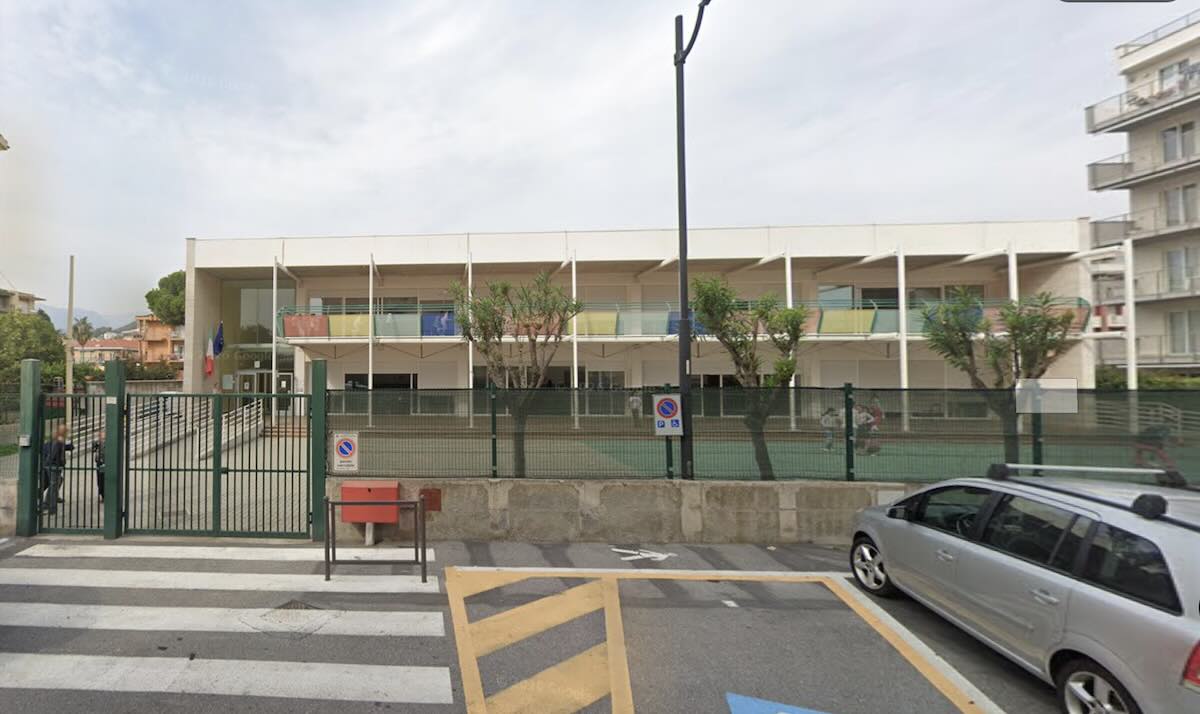 scuola papa giovanni pietra ligure