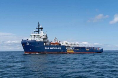 sea watch sospensione fermo reazioni