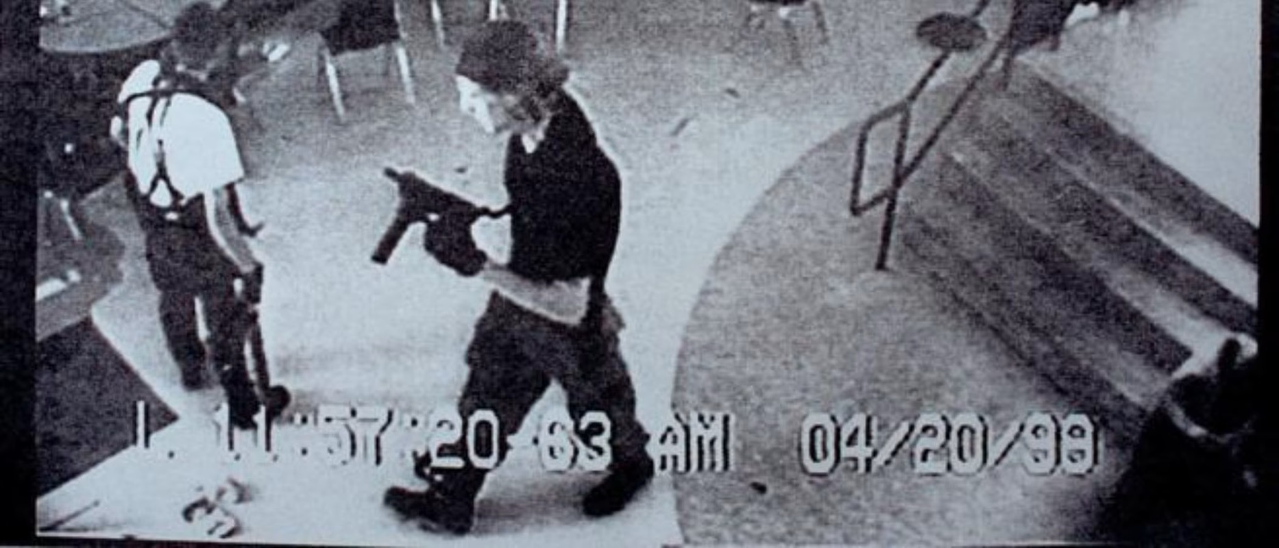 17enne perugia strage scuola columbine