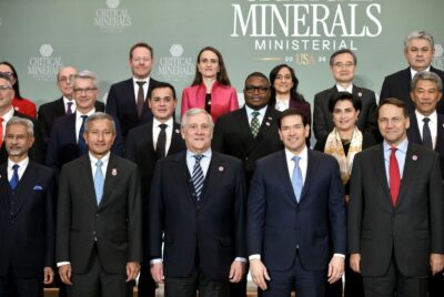 antonio tajani occhiali