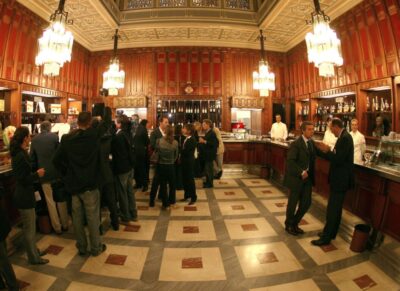 camera deputati lucidatore lampadari