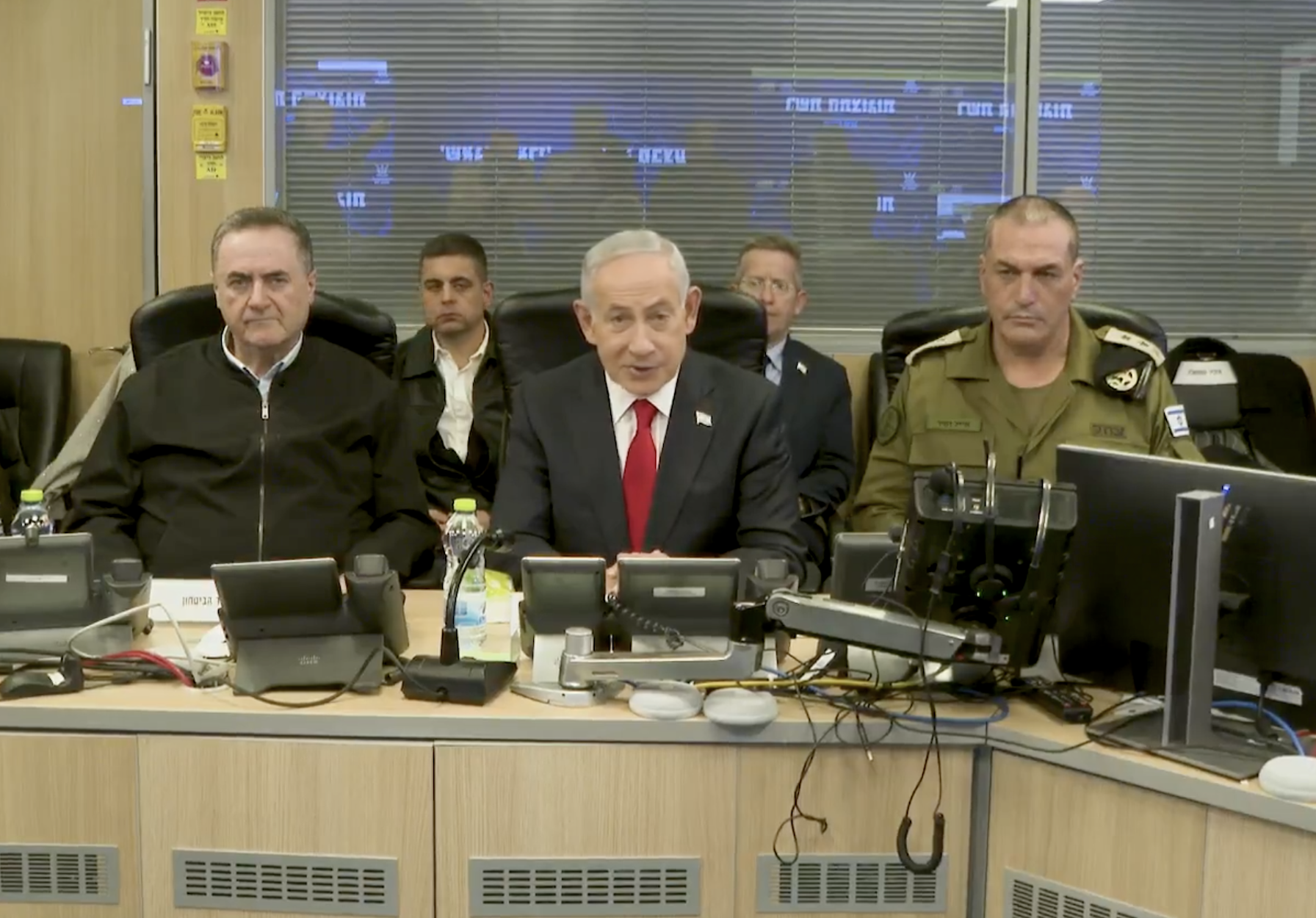 netanyahu base militare