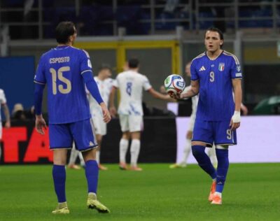 Mateo Retegui con la fasciatura alla mano: perché