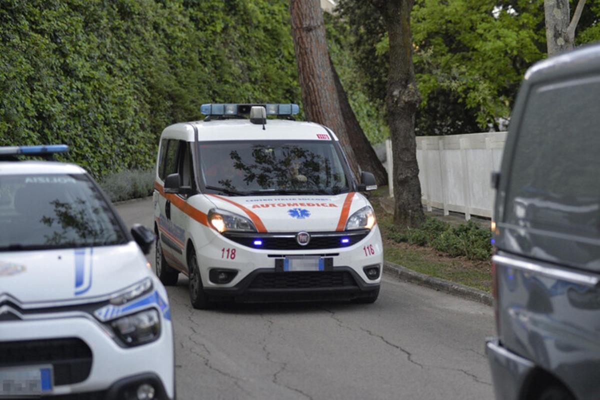 bambino bocchettone latina grata sicurezza