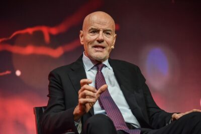 eni claudio descalzi gas russia