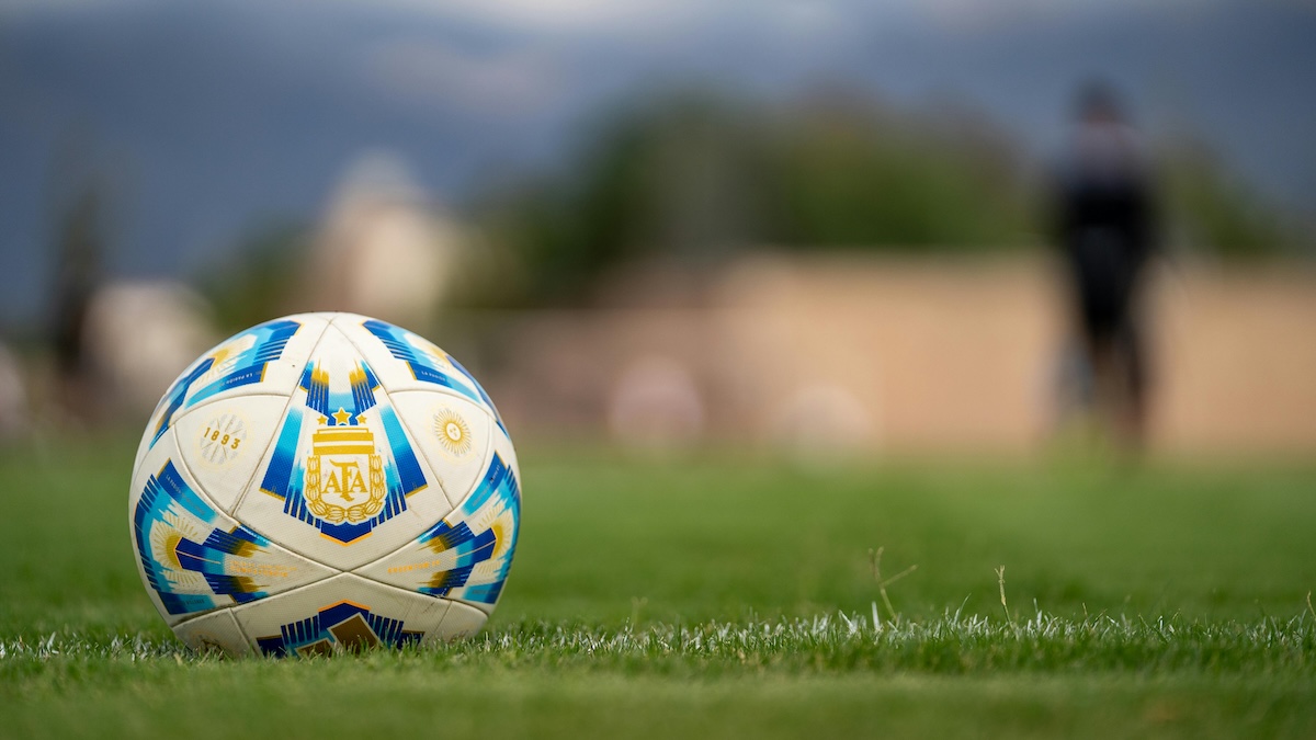 padova-arbitro-permesso-soggiorno-calciatori-africani-razzismo-indagini