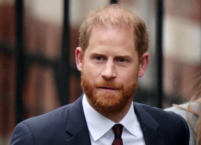 principe-harry-denuncia-diffamazione-ong