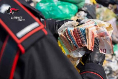 Soldi incasso commerciante finiti nei rifiuti a Trieste