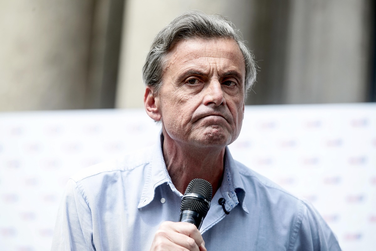 https://static.open.online/wp-content/uploads/2026/05/carlo-calenda.jpeg