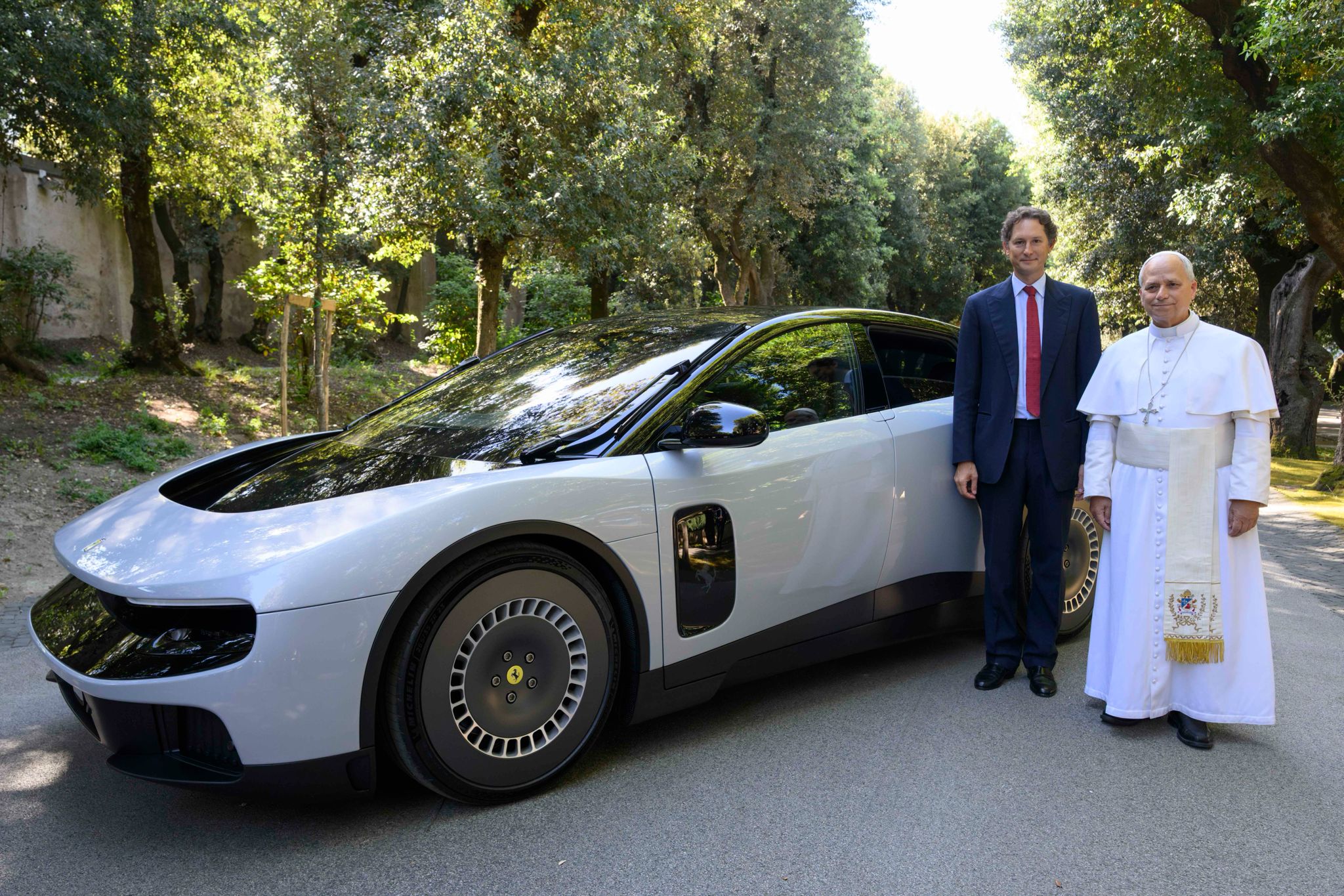 ferrari luce papa