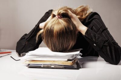 licenziata-dormire-pausa-pranzo-tribunale-risarcimento