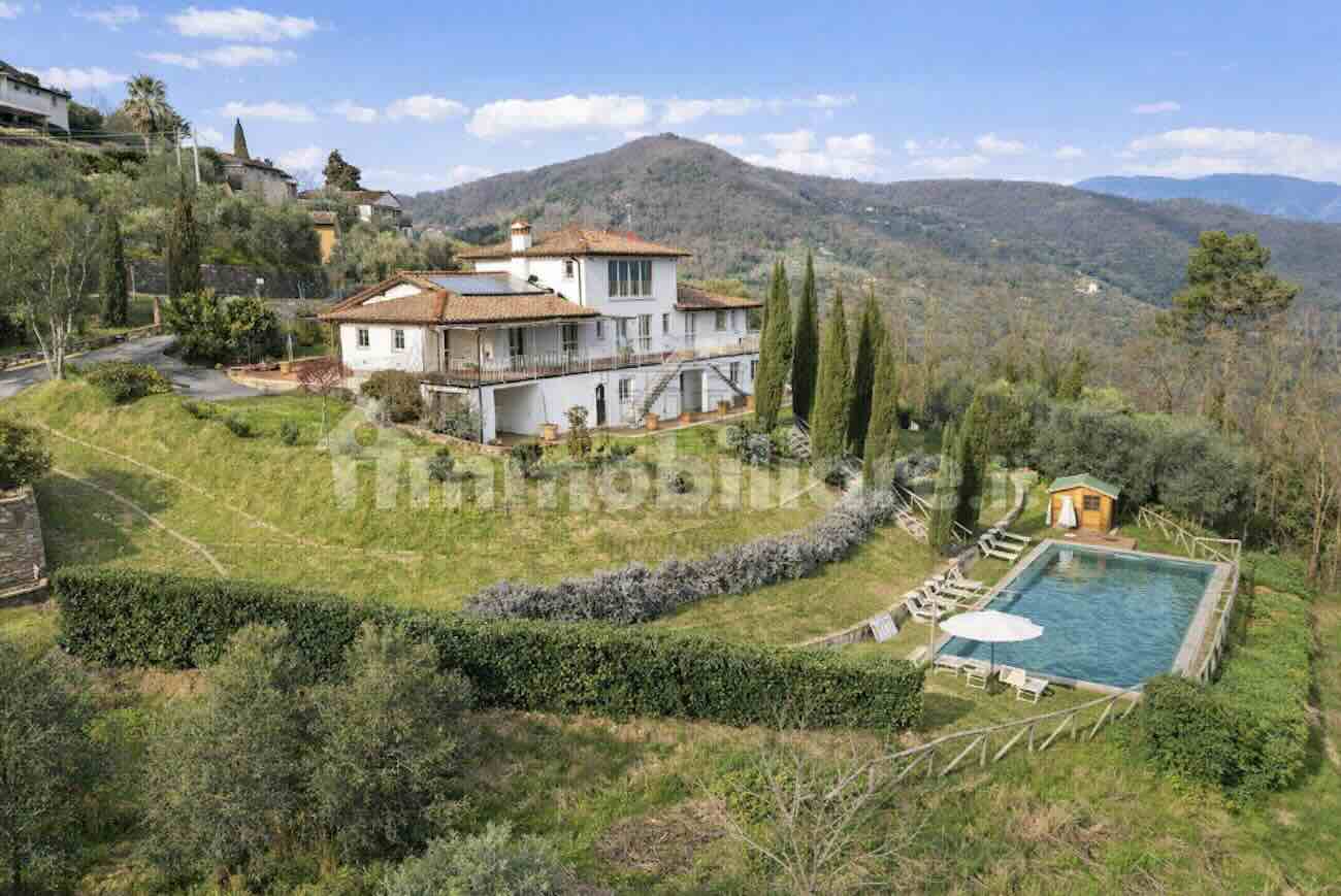 Villa Diego Abatantuono a Mutigliano