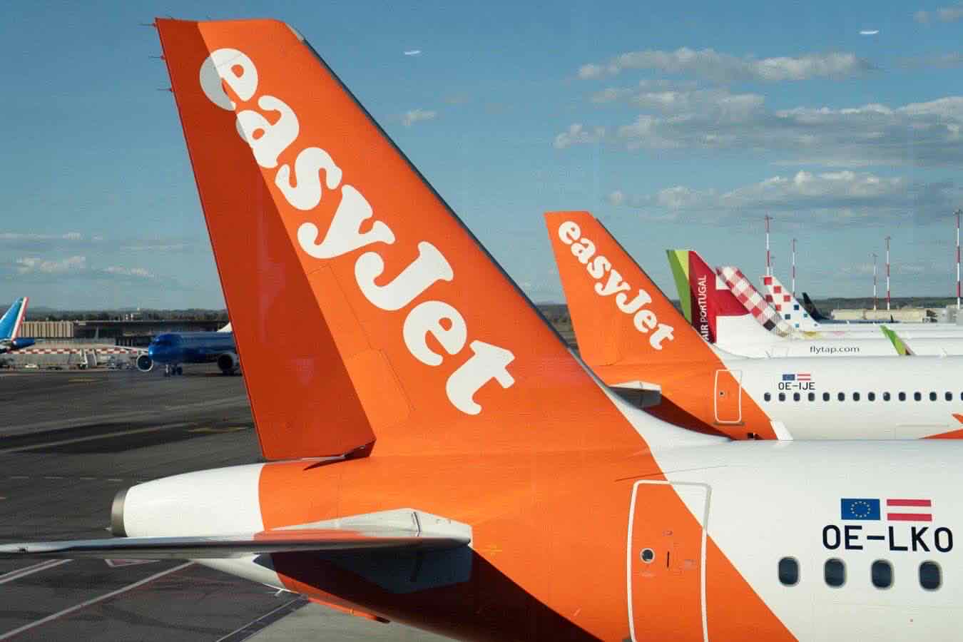 volo easyjet londra fiumicino power bank