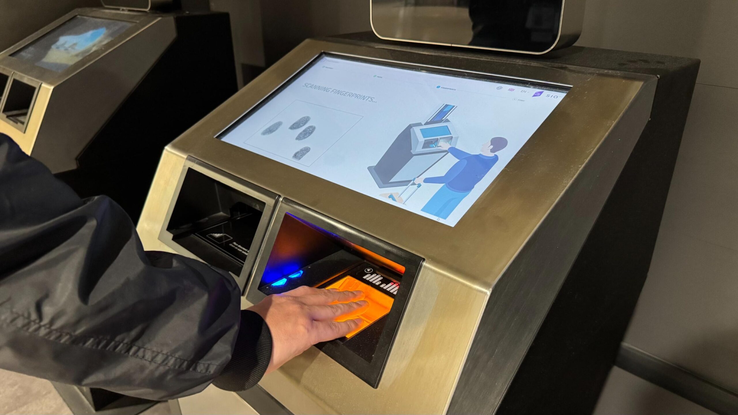 Sistema EES negli aeroporti e code