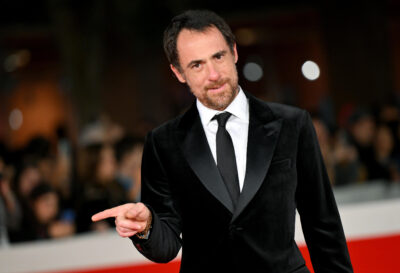 elio-germano-netflix-compenso-attori-artisti