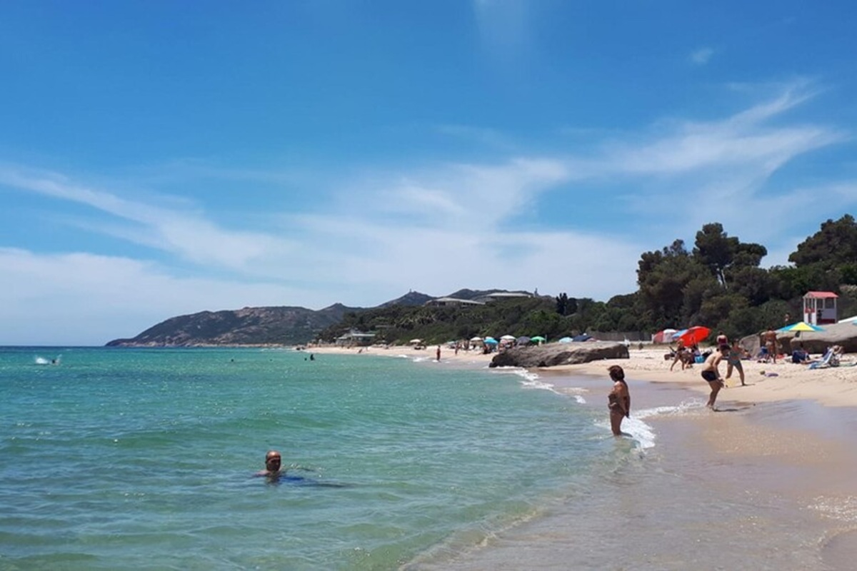 riservisti idf soldati israele vacanza sardegna