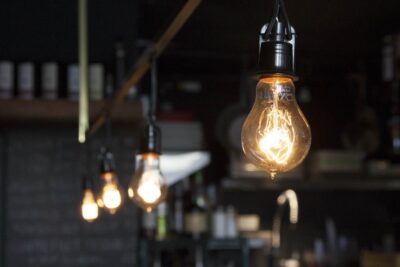 tasse-bollette-luce-gas-rapporto ecco