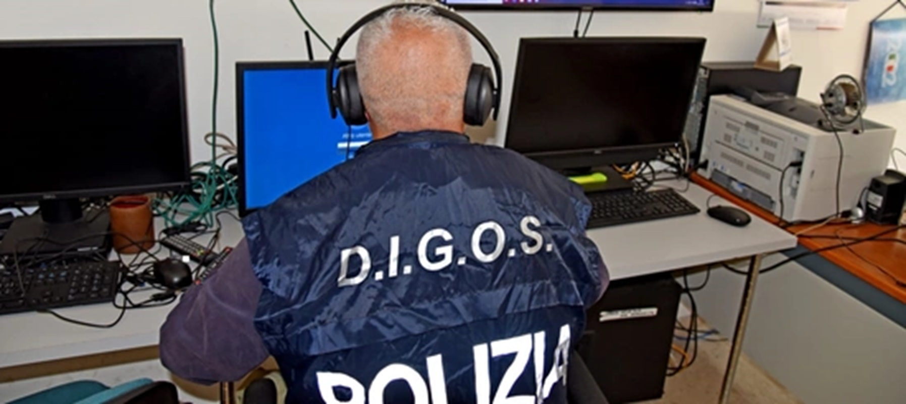 terrorismo 16enne arresto bologna