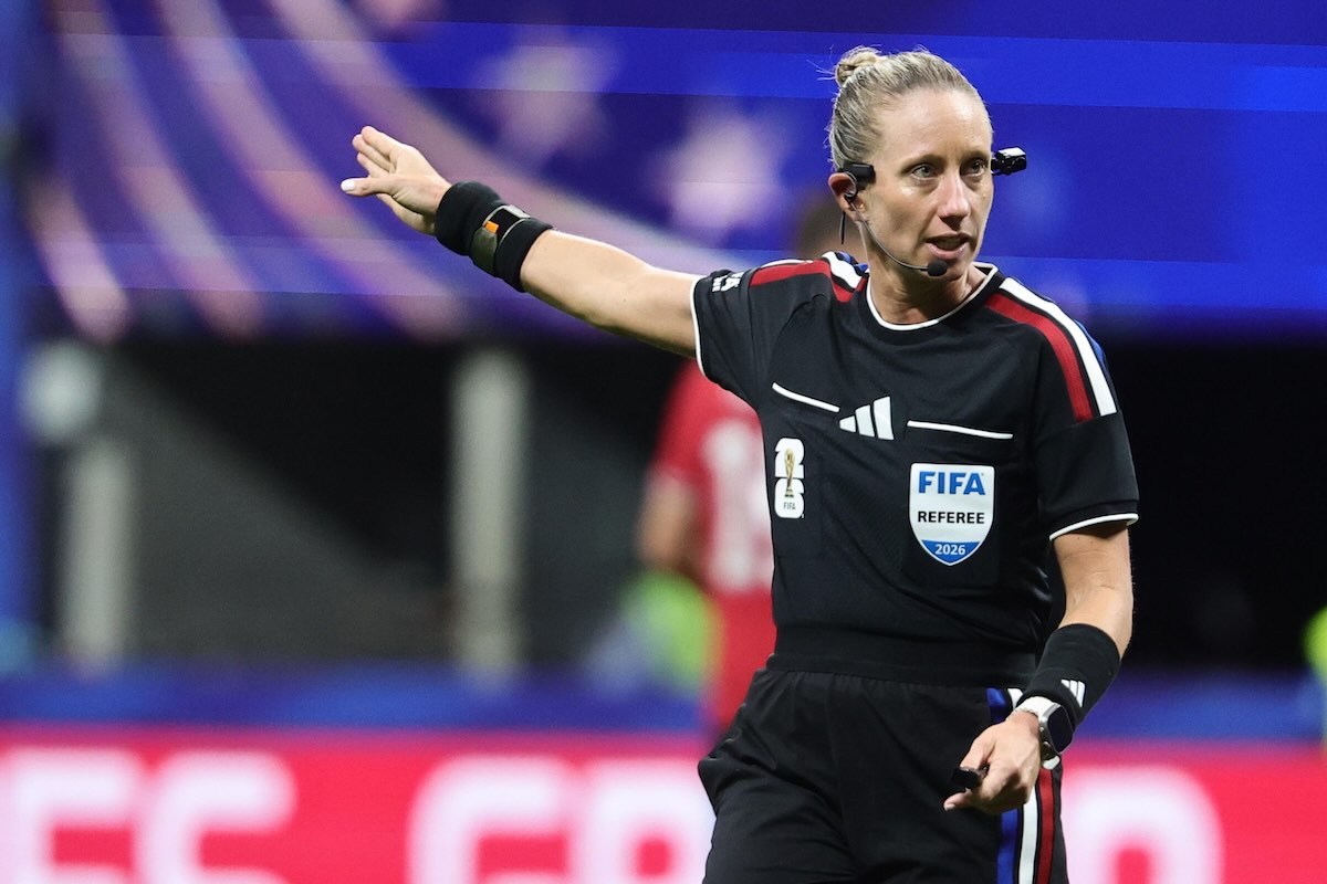 mondiali-tori-penso-arbitro-donna-repubblica-ceca-sudafrica