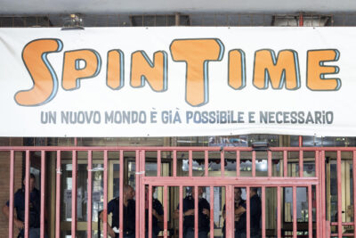 Incendio allo spin time a roma