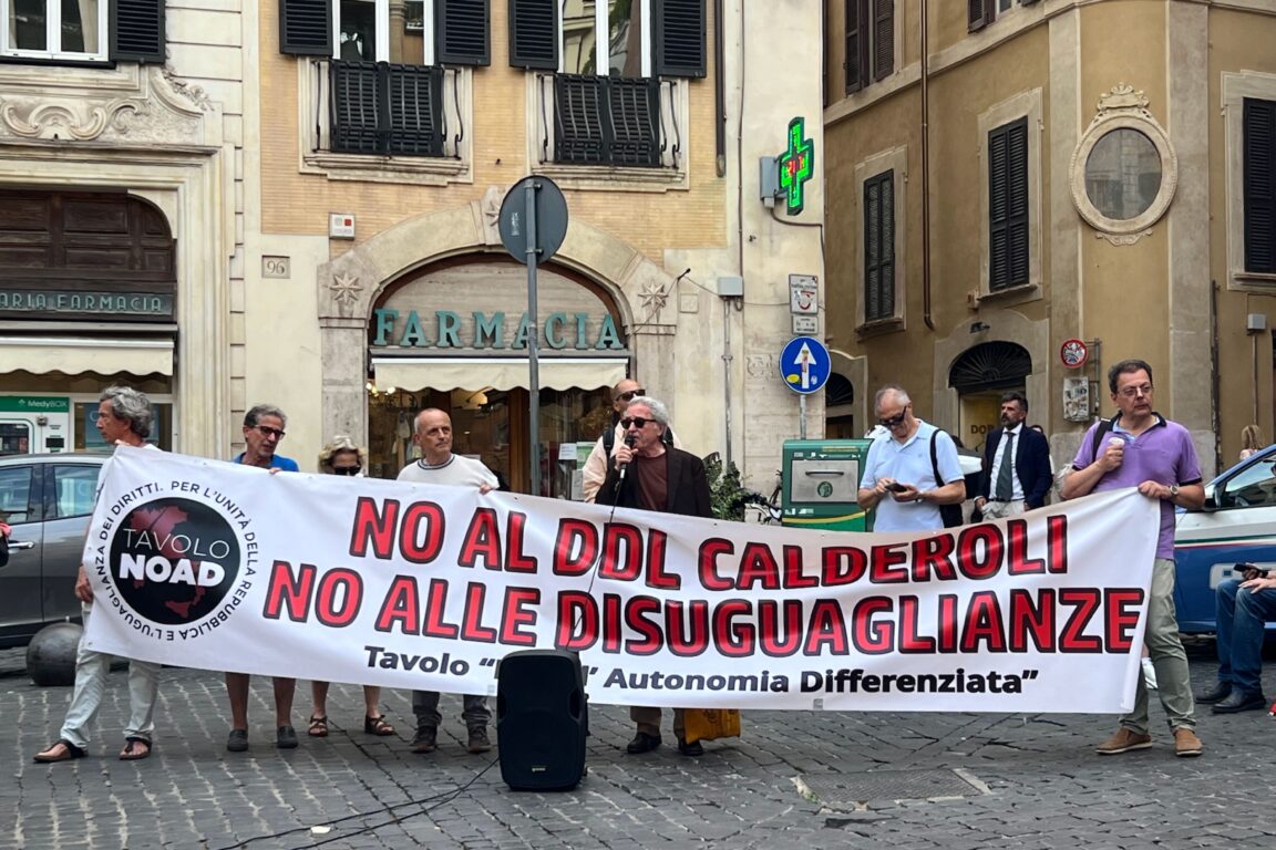 Protesta delle opposizioni e dei comitati contro l'autonomia differenziata