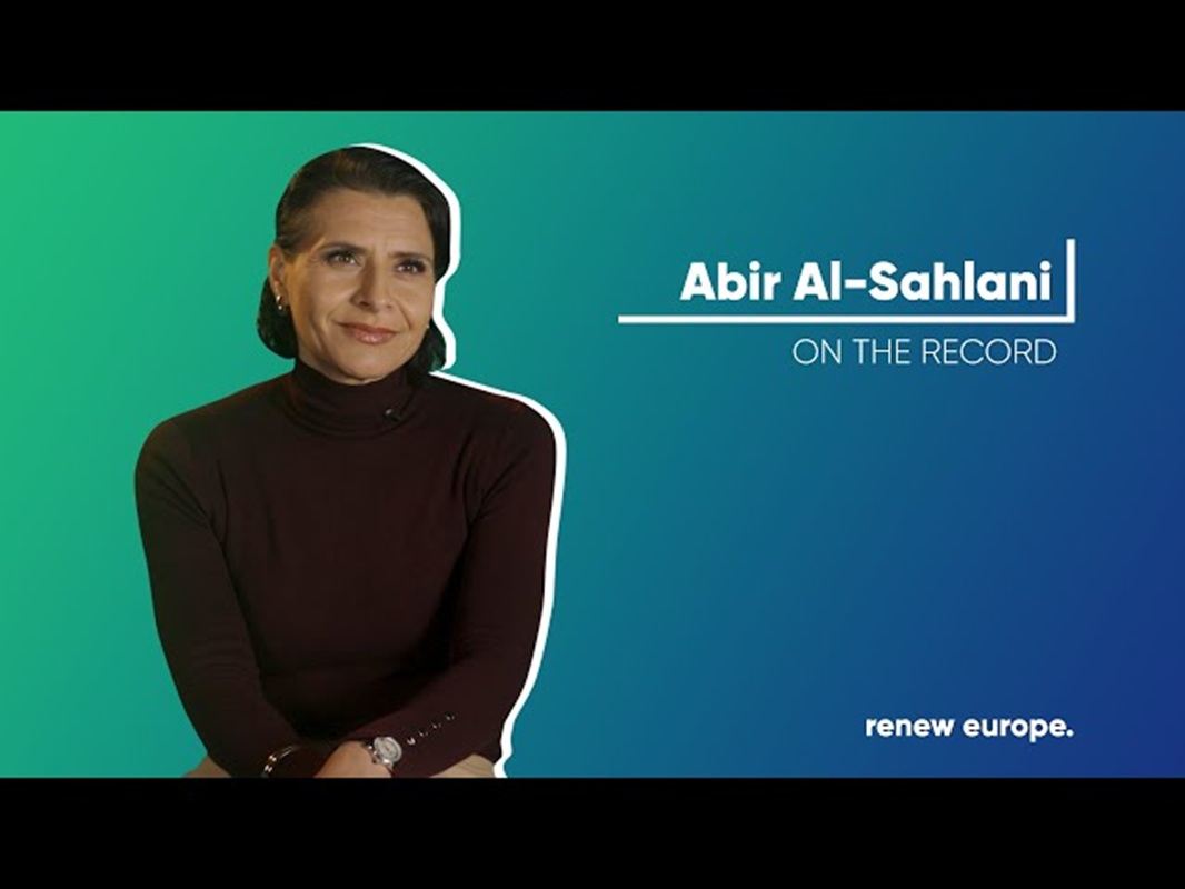 abir al sahlani denuncia razzismo parlamento europeo