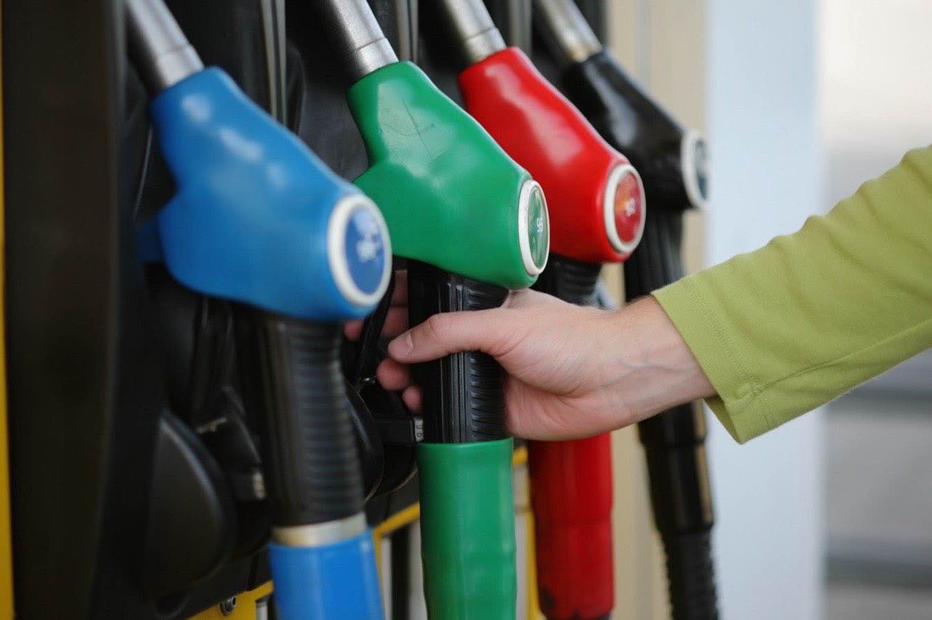 Pompa di benzina e diesel