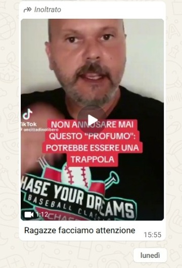 Screenshot di un messaggio WhatsApp con allegato un video che attribuisce l'allerta sul profumo stordente all'Arma dei Carabinieri