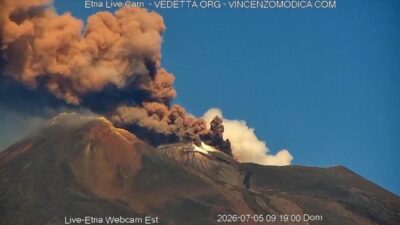 Etna eruzione