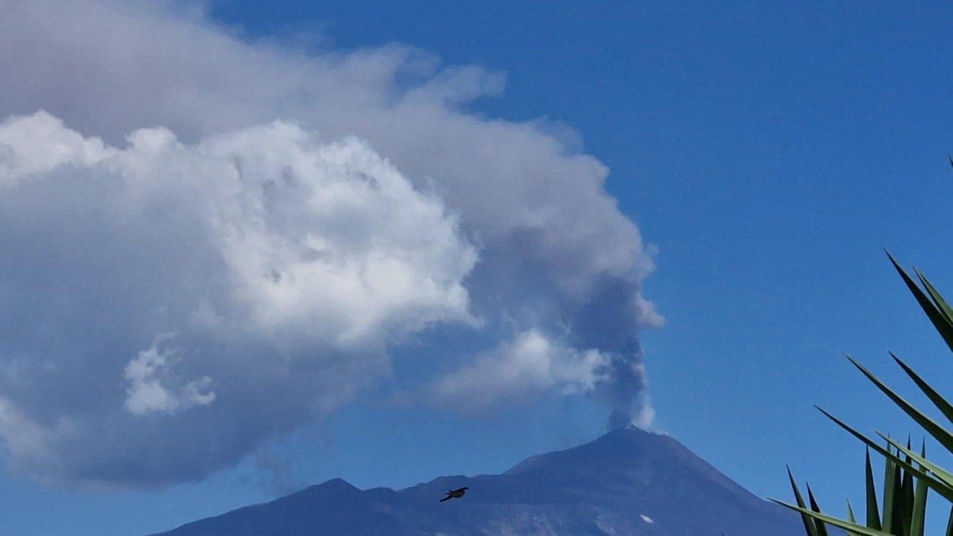 https://static.open.online/wp-content/uploads/2026/07/etna.jpg