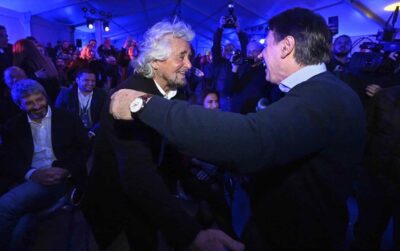 Beppe Grillo con Giuseppe Conte