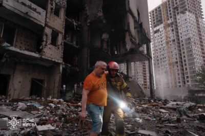 Palazzo bombardato a Kiev