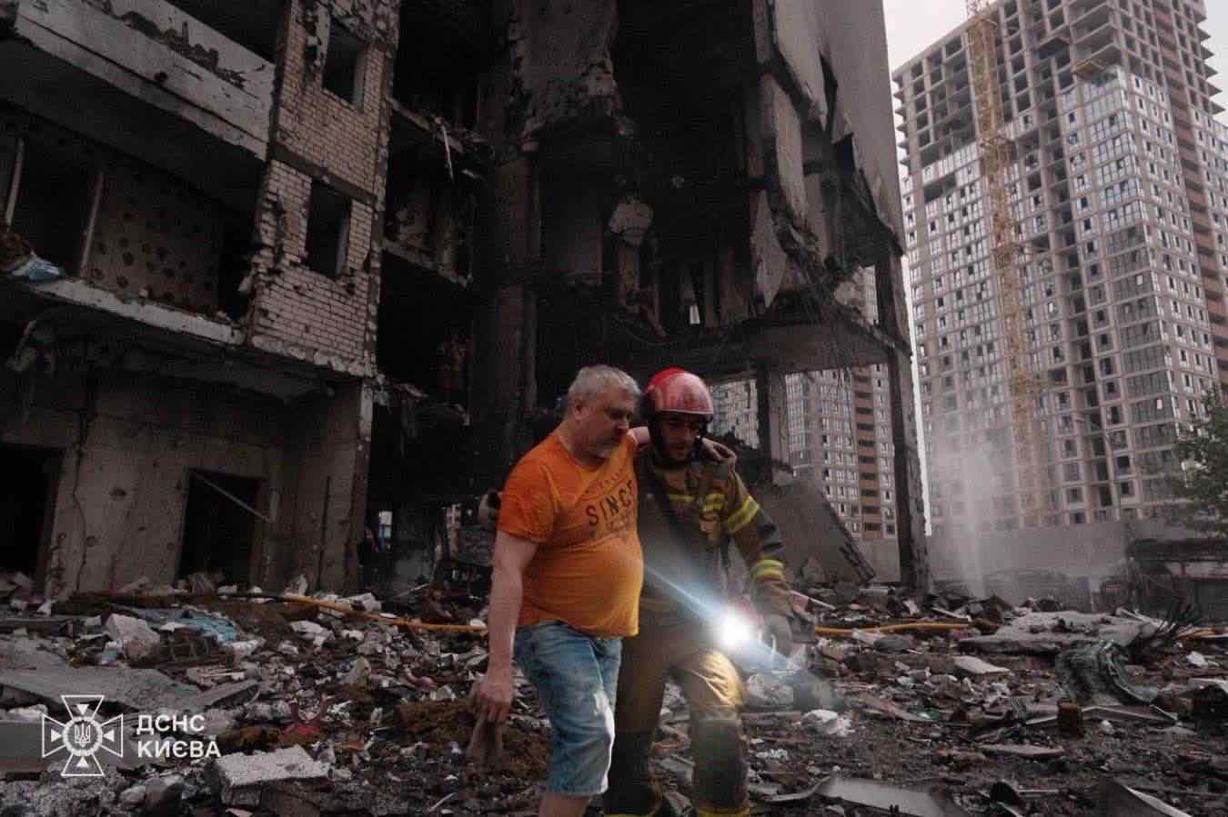 Palazzo bombardato a Kiev